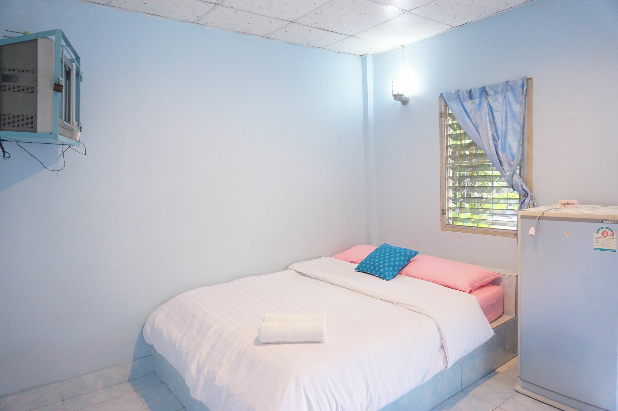 Montra Guesthouse Ranong Ngoại thất bức ảnh